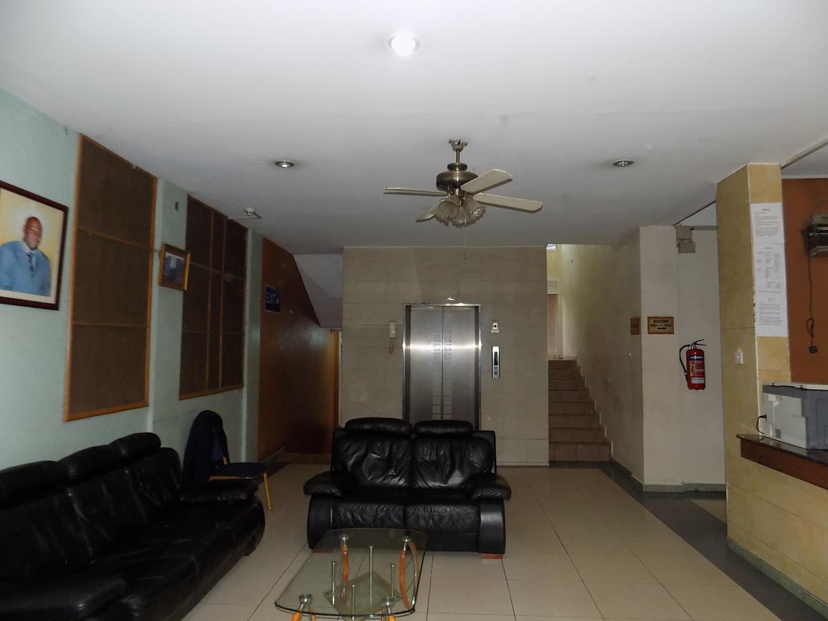 Aponye Hotel Kampala Exterior foto